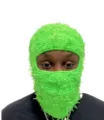 Auffällige neongrüne, flauschige Strick-Balaclava-Maske für Winter und Windschutz - Einheitsgröße / Distressed Strickstil / Fluoreszierendes Grün