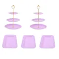 Ensemble de présentoir à fruits à 3 étages et plateau rectangulaire, assiette à dessert rose. - 2 Ensembles de supports à 3 niveaux gaufrés ronds violets à tiges dorées et 3 plateaux carrés gaufrés violets