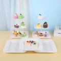 Présentoir à gâteaux blanc multi-étages et ensemble de plateaux à desserts rectangulaires - Support Carré Gaufré Avec Plateau Carré Gaufré / 2 Présentoirs À Étages Et 3 Plateaux / Blanc