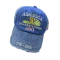 Détail de la broderie du 250e anniversaire de l'Amérique sur casquette en jean - Style Commémoratif 250e Anniversaire de l'Amérique / Bloc de Couleur Bleue