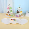Présentoirs à gâteaux étagés et assiettes en cœur pour décoration de table de fête. - Support à 3 Niveaux Gaufré Rond avec Plateau en Cœur (Tige Dorée) / Ensemble De 5 Pièces (2 Ensembles De Présentoirs À 3 Niveaux + 3 Plateaux) / Blanc