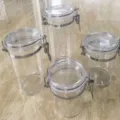 Juego de cuatro botes de almacenamiento de plástico herméticos transparentes - Set de 4 piezas