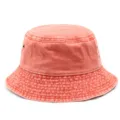 Primer plano de un sombrero de pescador de algodón lavado coral estilo vintage - Talla única / Naranja
