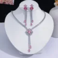 Parure de bijoux fleurs en zircon rose avec collier et boucles d'oreilles - Rose (PJ-214)