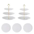Ensemble de support à gâteau blanc à 3 étages européen, présentoir de fruits de mariage. - 2 lots de supports à pois à 3 étages avec tiges dorées et 3 plateaux ronds en dentelle blanche