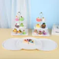 Présentoir à gâteaux blanc à plusieurs niveaux et plateaux à desserts de style européen - Support Carré Gaufré (Tige Dorée) Avec Plateau Rond / 2 Présentoirs À Étages Et 3 Plateaux / Blanc