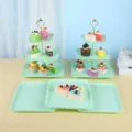 Présentoir à gâteaux à 3 niveaux vert menthe européen et plateaux de service - Présentoir À 3 Niveaux À Rayures Carrées Avec Plateau Carré / Ensemble De 5 Pièces (2 Ensembles De Présentoirs À 3 Niveaux + 3 Plateaux) / Vert