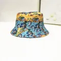 Wendbarer Fischerhut mit Cartoon-Haifisch-Print für Herren mit sommerlichem Sonnenschutz - Cartoon Hai Strand