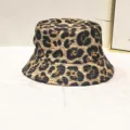 Stylischer doppelseitiger Fischerhut mit Leopardenmuster für Sonnenschutz und den Alltag - Mode Leoparden Design