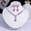 Élégant ensemble de bijoux avec collier et boucles d'oreilles papillon en zircon rose - Style Papillon Base Rose et Argent (PJ-202)