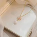 Elegant Korean-style flower pendant necklace with zircon crystals and white pearl drop - Flower Artificial Pearl Style(X0739)