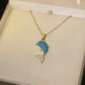 Collier dauphin doré avec émail bleu et oxydes de zirconium brillants - Dauphin Bleu Or (X0358)