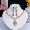 Ensemble luxueux de collier et boucles d'oreilles avec fleurs de zircon colorées - Zirconia Cinq Couleurs (PJ-220)