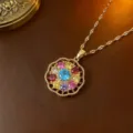 Elegante rotierende Goldhalskette mit buntem Zirkonia Blumenanhänger für Damen - Halskette (X0032) / Gold