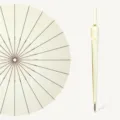 Élégant parapluie long à 24 baleines en blanc crème, avec mât droit robuste et coupe-vent. - Baleine en Fibre 24 Baleines Automatique Blanc Lait + Tissu de Parapluie Épaissi