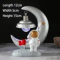 Kreatives Astronauten-Mond-Nachtlicht aus Kunstharz mit LED-UFO-Lampendetail - Astronaut Mond Nachtlicht (Silber)