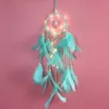 Atrapasueños de plumas verde menta con luces LED, decoración de pared colgante hecha a mano. - Con Luz LED / Verde