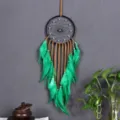 Attrape-reves noir fait main avec de jolies plumes vertes et perles turquoise decoration murale - Attrape-rêves mural vert