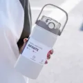 Gobelet paille 1000 ml en acier inoxydable blanc ivoire avec couvercle et poignée - Couvercle avec poignée / 1000ml / Blanc