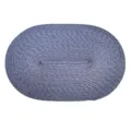 Vue détaillée du set de table ovale en polypropylène tressé bleu avec une texture fine. - 30*45cm / Bleu foncé