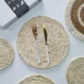 Set da tavola rotondo intrecciato in paglia naturale e mais resistente al calore - 11cm / Bucce di mais
