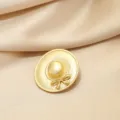 Vintage gold hat brooch elegant metal lapel pin chic suit accessory for women luxury jewelry - Gold
