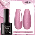 Effets brillant et mat du vernis à ongles gel rose pailleté couleur 093 en détail - 093 (Paillettes Rose Violet)