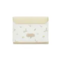 Schlanke dreifach faltbare Geldbörse für Damen in Creme mit zartem Blumenmuster. - Aprikose