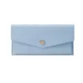 Élégant portefeuille long et mince bleu clair pour femme avec rabat enveloppe et bouton - Bleu