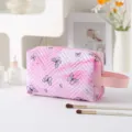 Portable pink butterfly printed makeup bag with quilted chevron texture and handle - With Handle / Pink White Butterfly