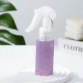 Eleganter violetter PET-Sprühflasche mit Strasssteinen für Haare und Reisen - 60ml / Hellviolett