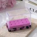 Detail der 10-Loch Nagelbohrer-Box mit lila Basis und Strass-Verzierung - Rosa Leopard Stil (10-Loch) / Rosa Leopard