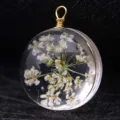Handmade dried flower glass ball pendant with white flowers for DIY jewelry making - Gold Wire (P2020)