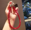 Luxuriöse rote Strass Handy Handschlaufe und Schlüsselanhänger mit silbernem Ring - 17cm Normaler Stil (Mit Telefonplatte) / Rot