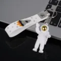Lindo astronaut sleutelhanger siliconen ruimte man sleutelring stijlvolle tas hanger cadeau. - Gouden stijl A (met riem)