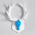 Testa di cervo blu appendiabiti murale corna bianche decorazione murale 3D animale gancio creativo - 3288-B