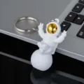 Creative astronaut keychain with golden visor spaceman pendant metal keyring for gifts. - Style C with Buckle / Gold