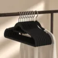 Cintres en velours noir antiderapants sans traces robustes gain de place pour vetements - Épaissi / Noir