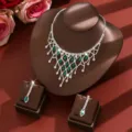 Elegant bridal rhinestone necklace and earrings set with green teardrop gemstones for women. - Two-Piece Set / Green