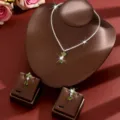 Sweet colorful water-drop flower necklace earrings set fashionable French light luxury jewelry - Two-Piece Set / Green