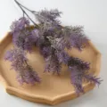 Fausse branche de pin violette feuillage de fougère pour déco de mariage et maison - Violet