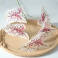 Feuilles de caladium artificielles 5 branches fausse plante pour déco maison mur vert. - Blanc avec cœur rose