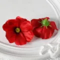 Têtes de fleurs de cosmos rouges artificielles pour accessoires de cheveux et mariage. - Rouge