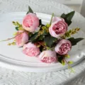 Bouquet de pivoines artificielles à 6 têtes fleurs de roses en soie pour mariage à la maison. - Violet