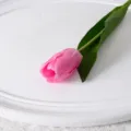 Rosa künstliche Tulpe für Heimdekoration, realistische Haptik einzelne Blume Requisite. - Dunkelrosa