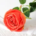 Tige de fleur de rose orange artificielle unique pour décoration de maison et photographie. - Orange