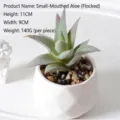 Künstliche Aloe Sukkulente im weißen Keramiktopf für die Bürodekoration auf dem Tisch - Kleines Maul Aloe (Beflockt)