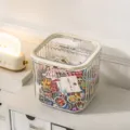Grande boîte de rangement transparente pour accessoires de cheveux avec couvercle et pinces. - Grand-Transparent