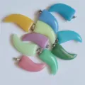 Pendentifs cornes en résine colorée avec anneaux en métal pour accessoires de bijoux DIY - Corne / 16x35mm 1 Pièce