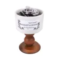Candela profumata camelia in tazza di ceramica con base in legno per decorazione casa. - Sfumatura bianco e nero [Cedro nero e ginepro] / Confezione semplice circa 140 g